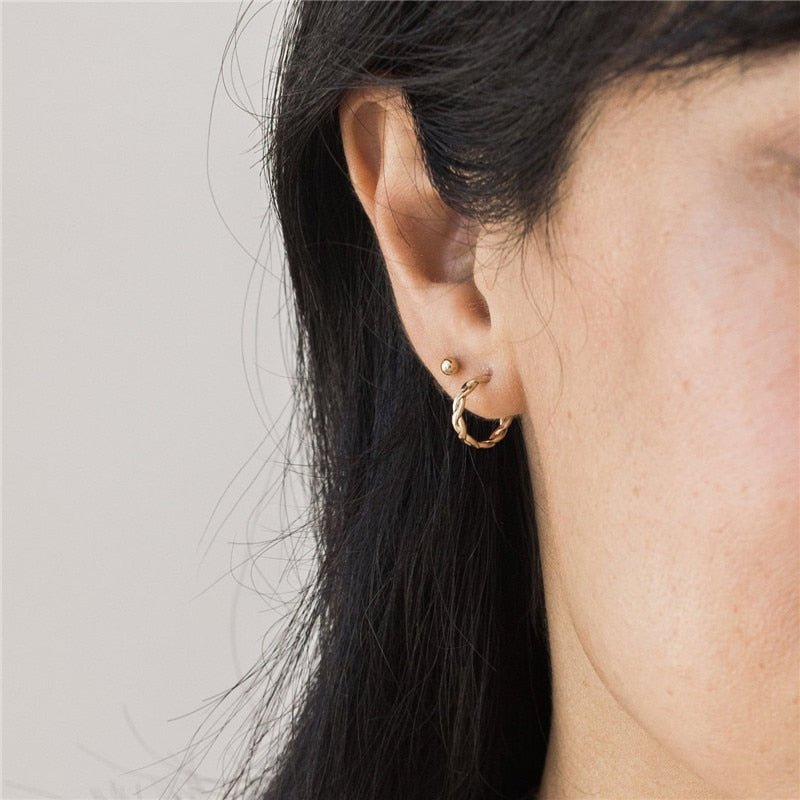 14K Gold Twist Hoop Earrings - Kalyn & Co.