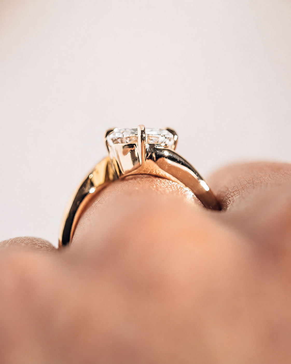 PAEDYN | Elongated Cushion Cut Bypass Band