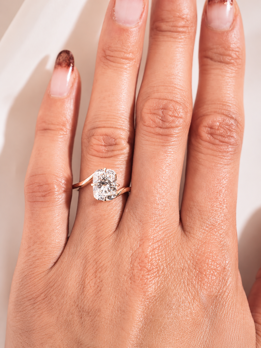 PAEDYN | Elongated Cushion Cut Bypass Band