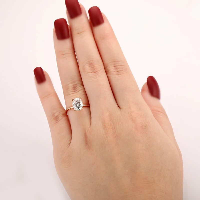 DRIFA | Oval Solitaire Moissanite Engagement Ring