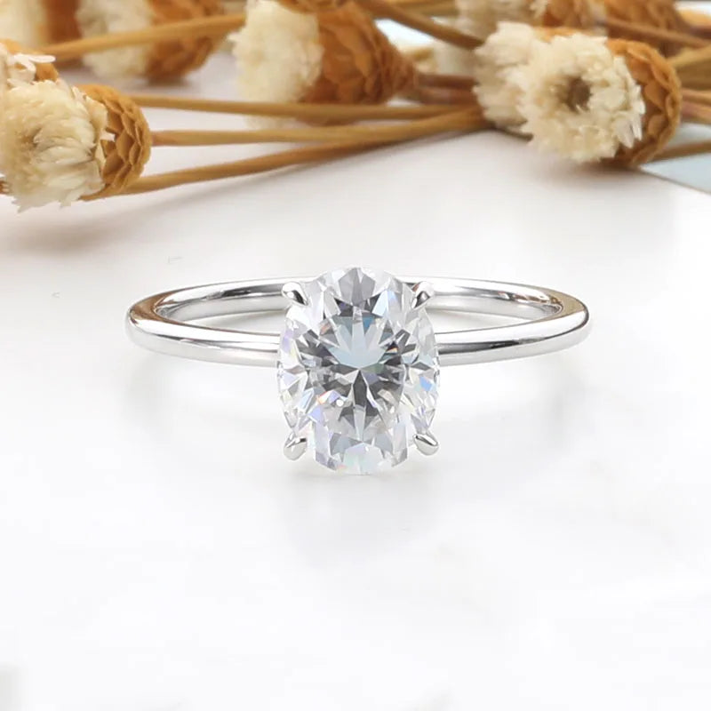 DRIFA | Oval Solitaire Moissanite Engagement Ring