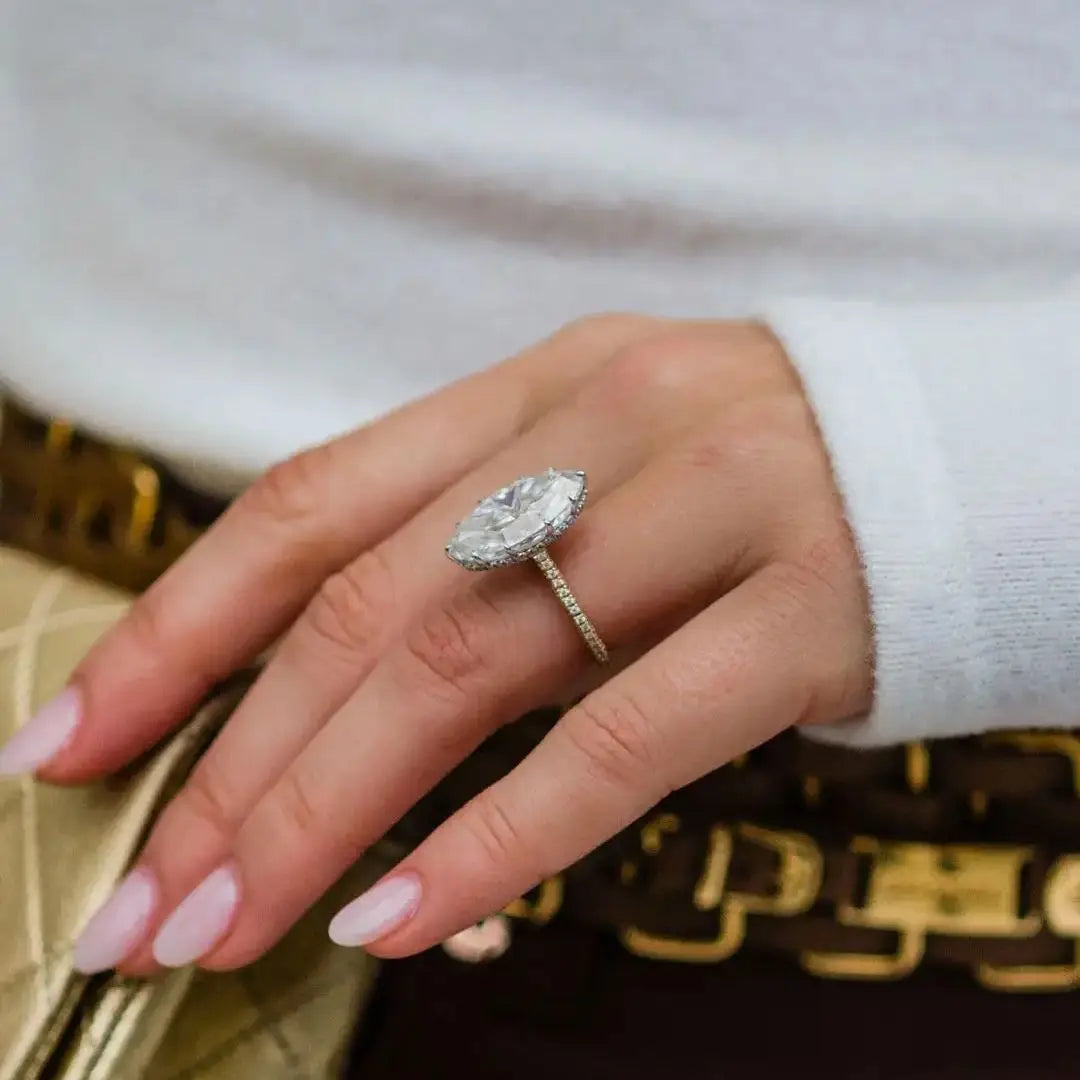 Hailey Bieber | 12 Carat Crushed Ice Oval Cut Wedding Anniversary Ring