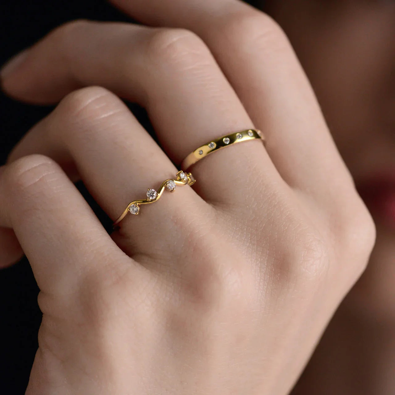 SKADI | Half Eternity Wedding Band | Round Cut