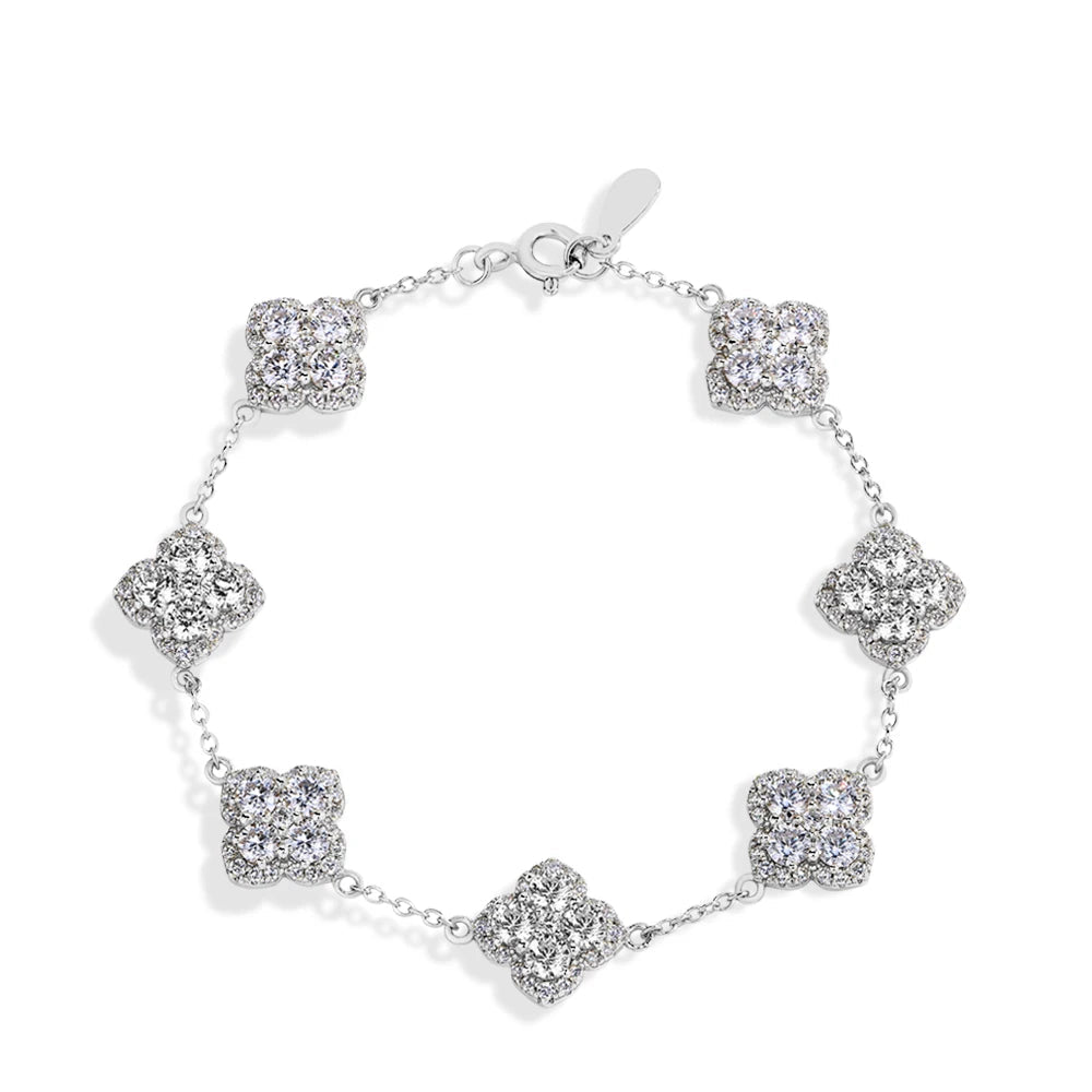 Clover Motif Moissanite Bracelet
