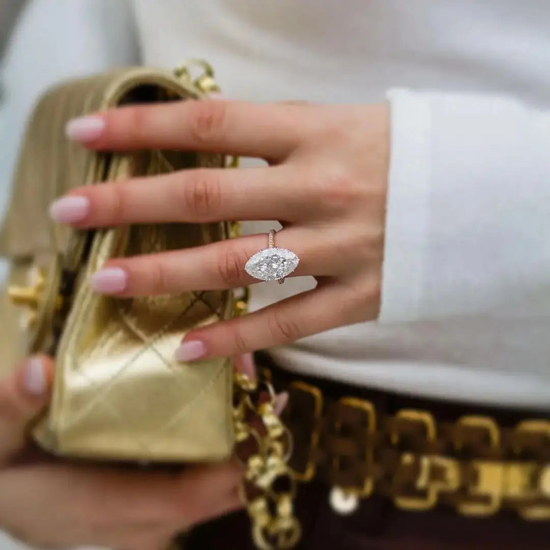 Hailey Bieber | 12 Carat Crushed Ice Oval Cut Wedding Anniversary Ring