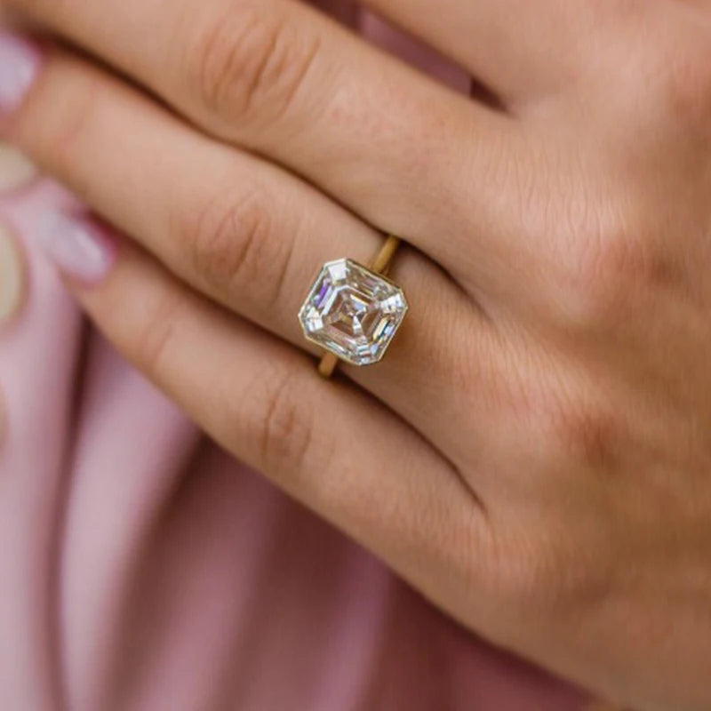 SARAH | 4.7 Carat Old Mine Asscher Cut Bezel Moissanite Ring
