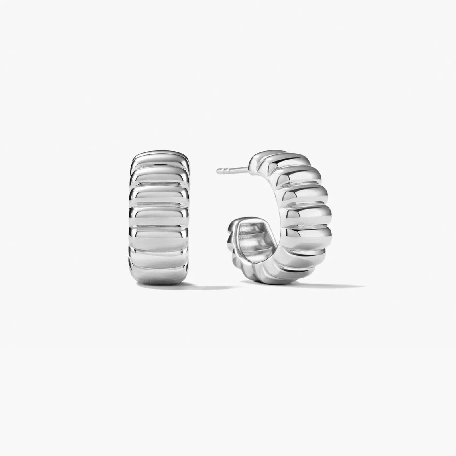 Ribbed Hoop Earrings