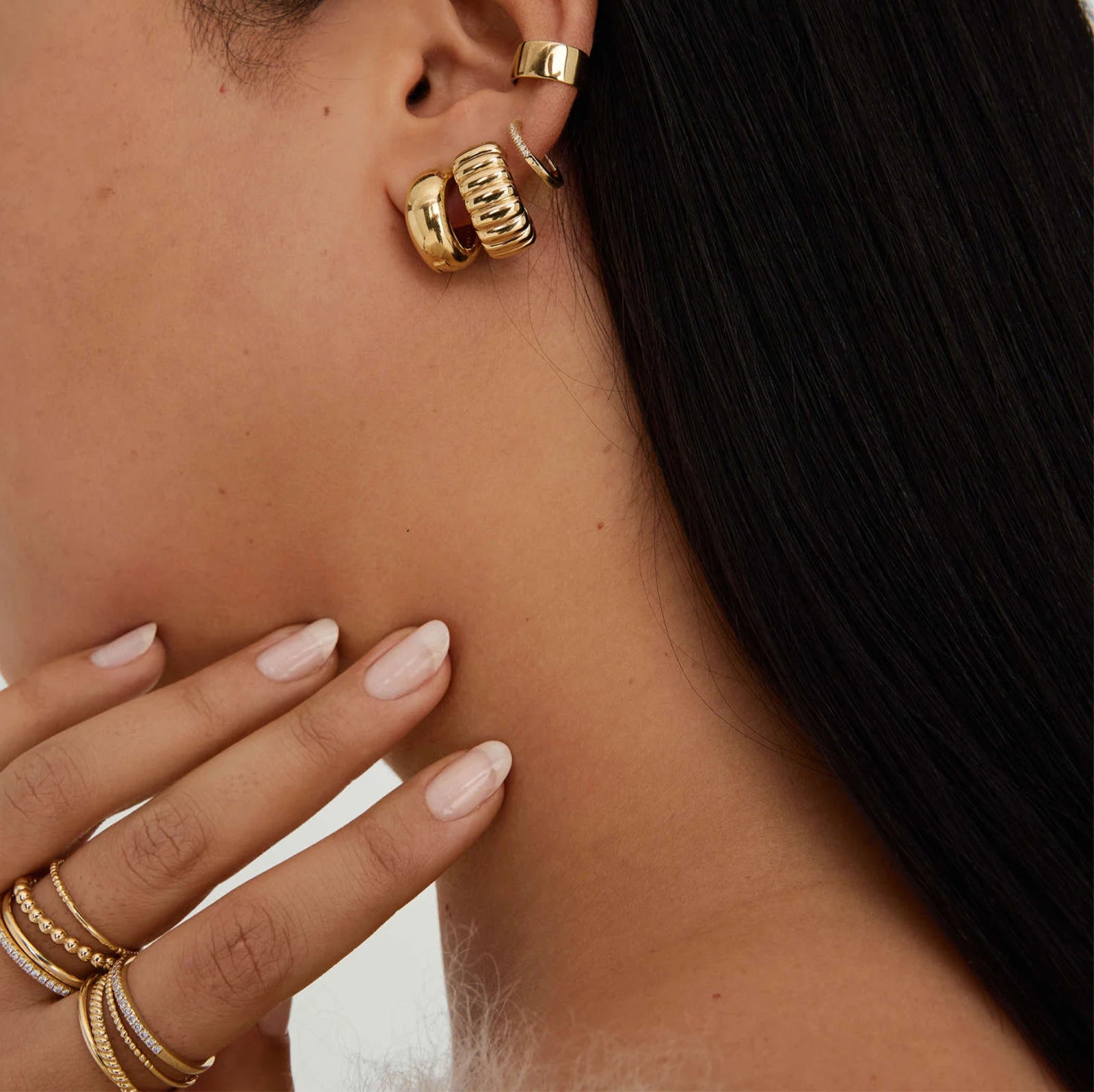 Ribbed Hoop Earrings