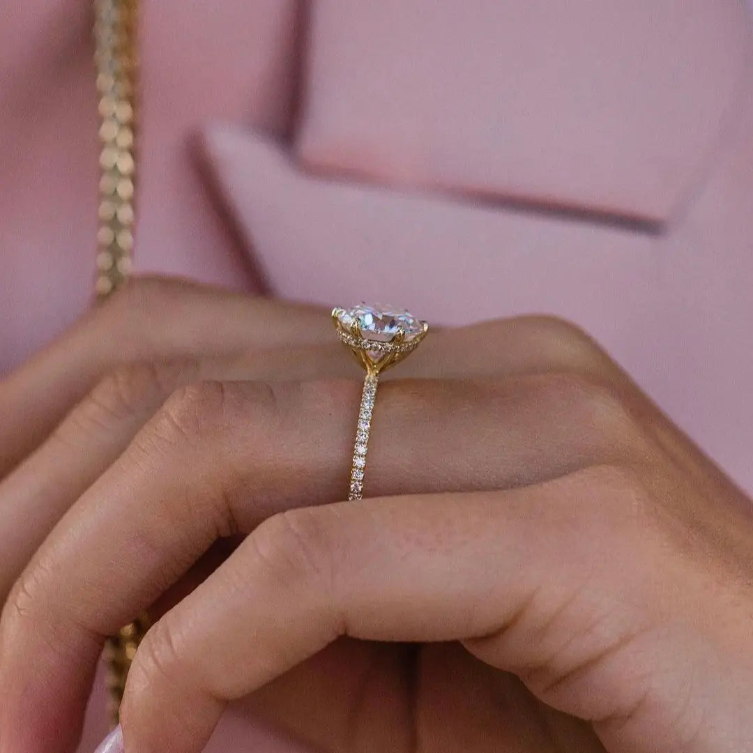 TORVI | Old Money Moissanite Engagement Ring 3.5 Carat Round Brilliant Cut