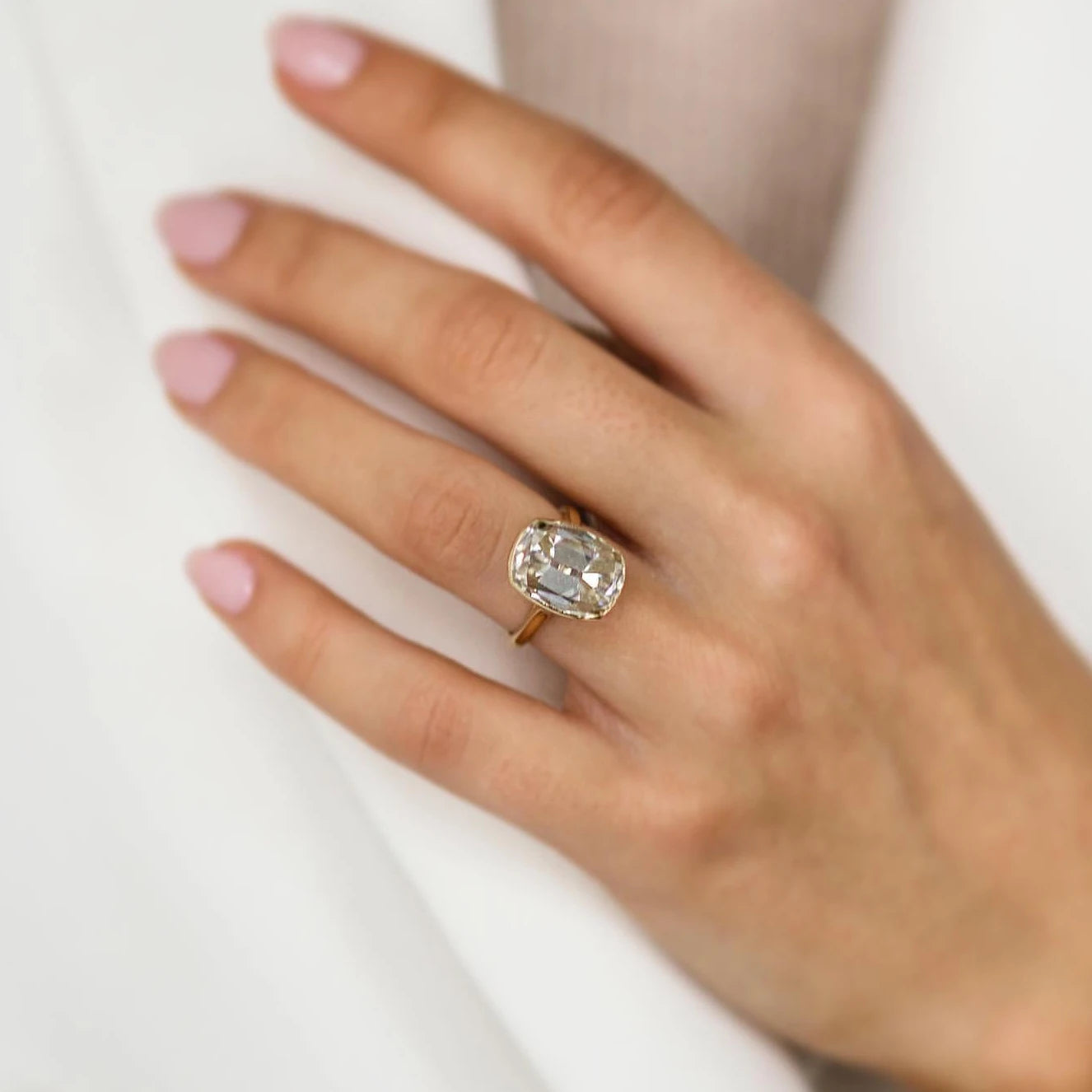 Taylor Swift engagement ring replica old mine cut