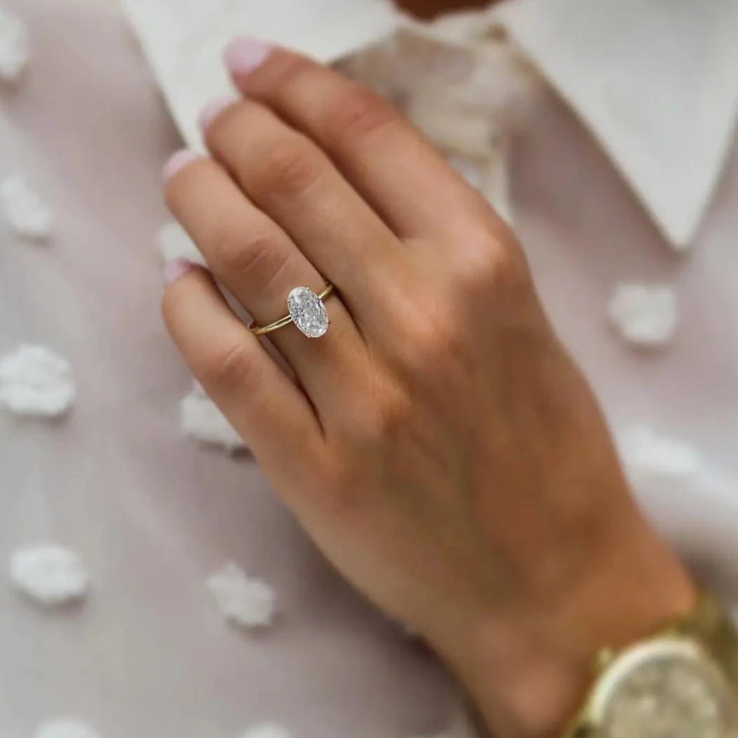 ASTRID | 3 Carat Crushed Ice Hybrid Oval Cut Moissanite Solitare - Kalyn & Co.