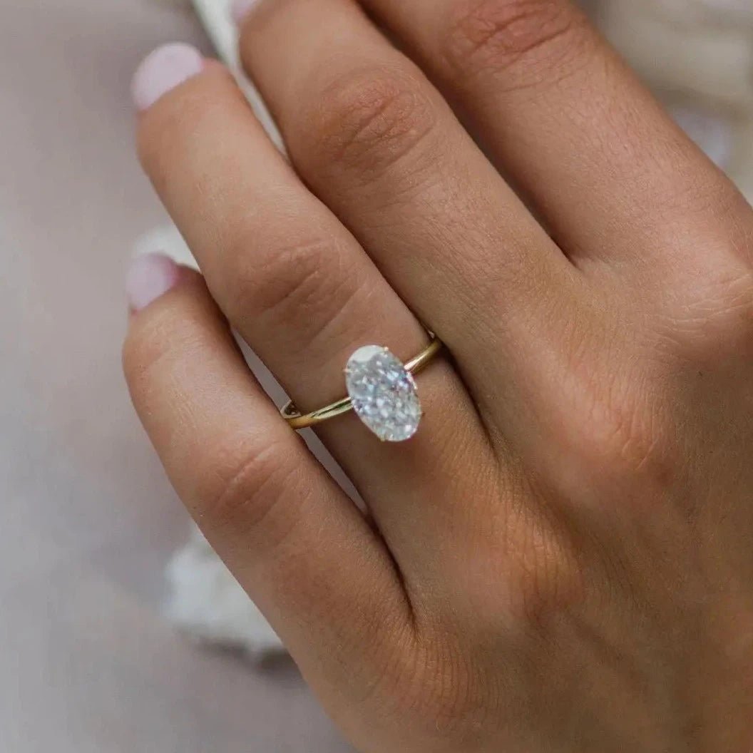 ASTRID | 3 Carat Crushed Ice Hybrid Oval Cut Moissanite Solitare - Kalyn & Co.