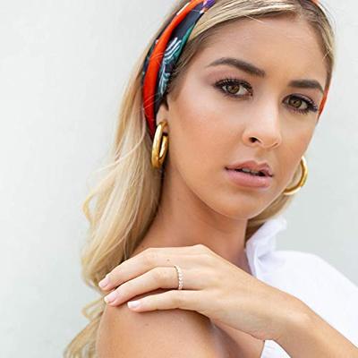 Chunky Open Hoops l Lightweight - Kalyn & Co. Back to results