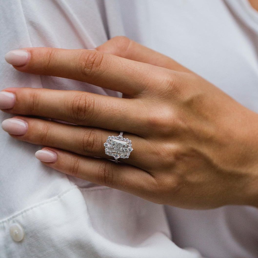 YLVA | Radiant Cut Halo Moissanite Engagement Ring