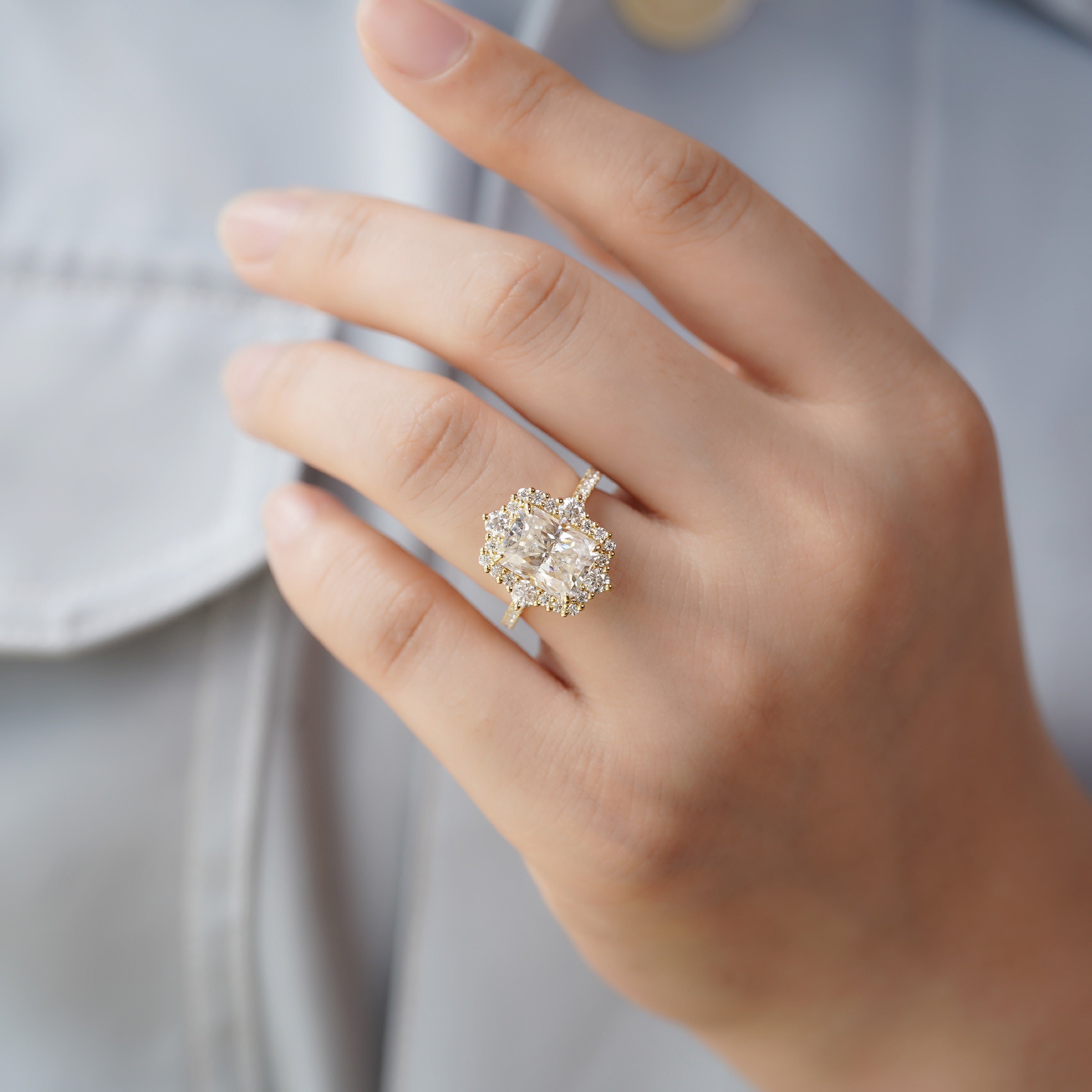 YLVA | Radiant Cut Halo Moissanite Engagement Ring