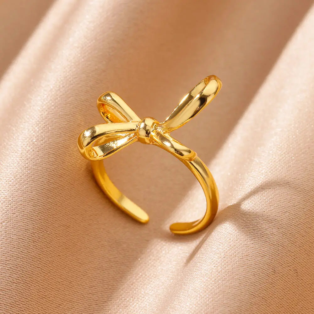 LANNE | 18K Gold Bow Ring