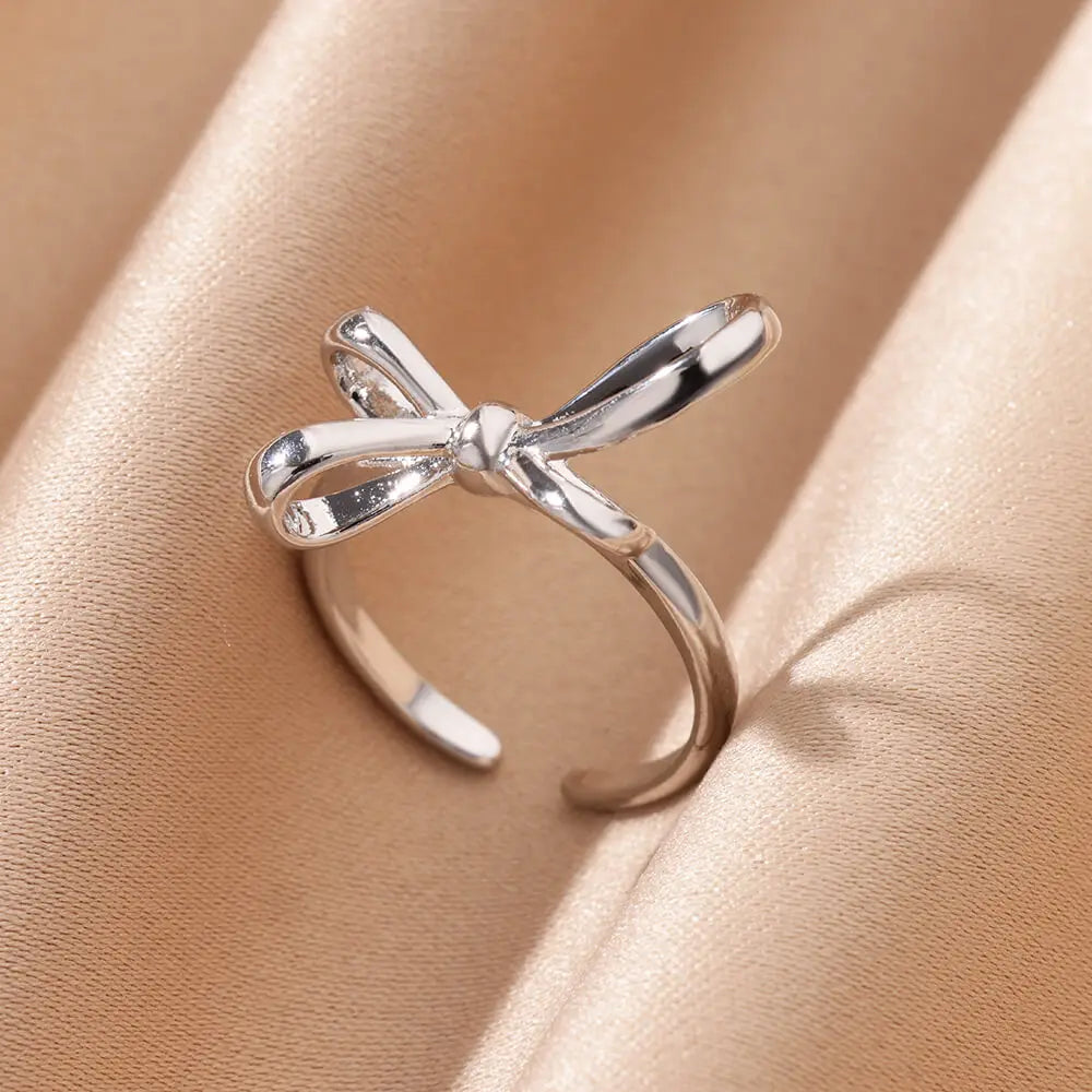 LANNE | 18K Gold Bow Ring