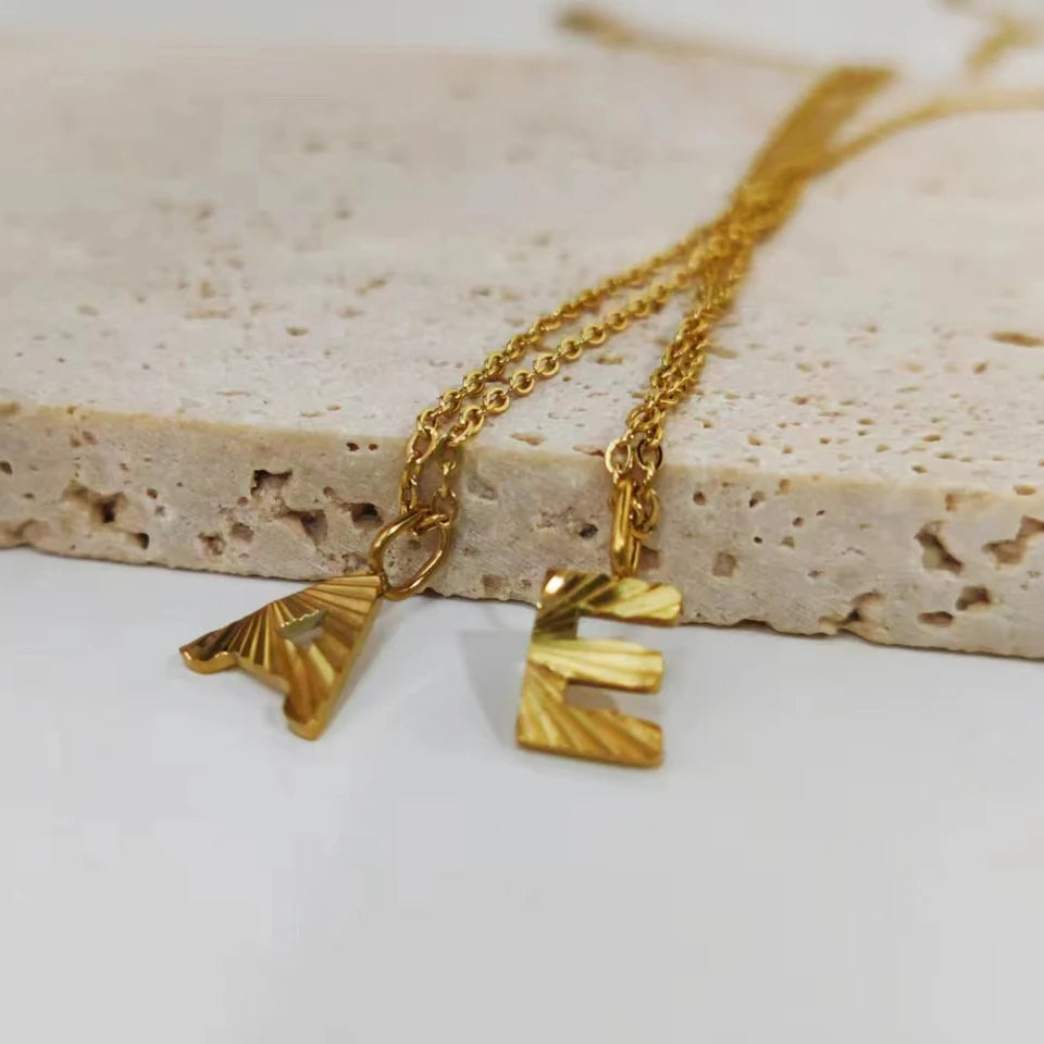 Personalized Initial Pendant Necklace 14k Gold