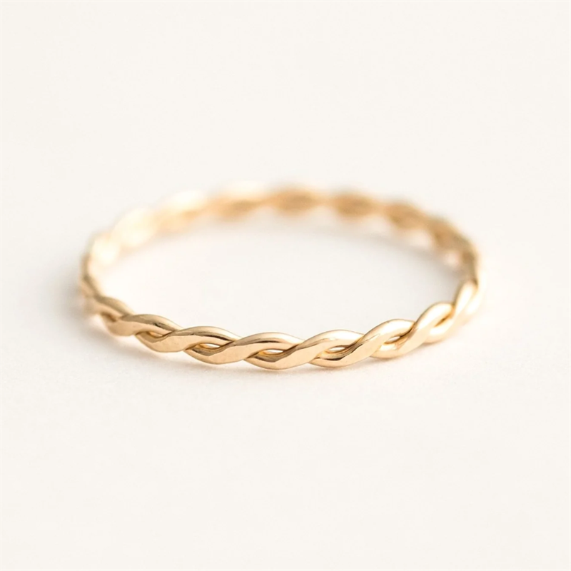 Twist Ring 14K gold