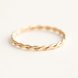 Twist Ring 14K gold