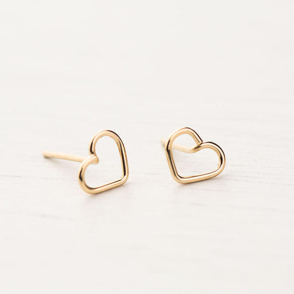 Tiny Heart Earrings - Kalyn's Finds